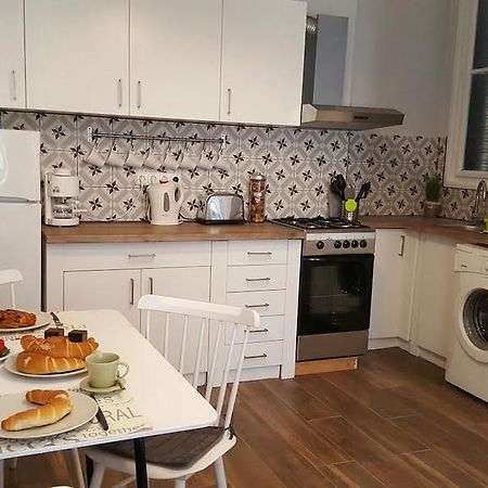 شقة Hello Tourist Flat بودابست المظهر الخارجي الصورة