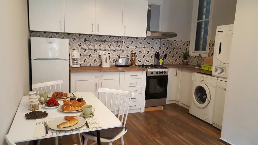 شقة Hello Tourist Flat بودابست المظهر الخارجي الصورة
